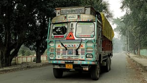 Truck GPS Tracking System: Buyer’s Checklist